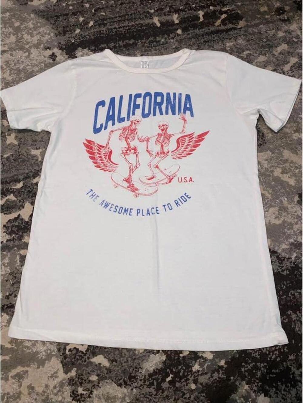 Vintage California Skeleton Graphic Tee - Lg